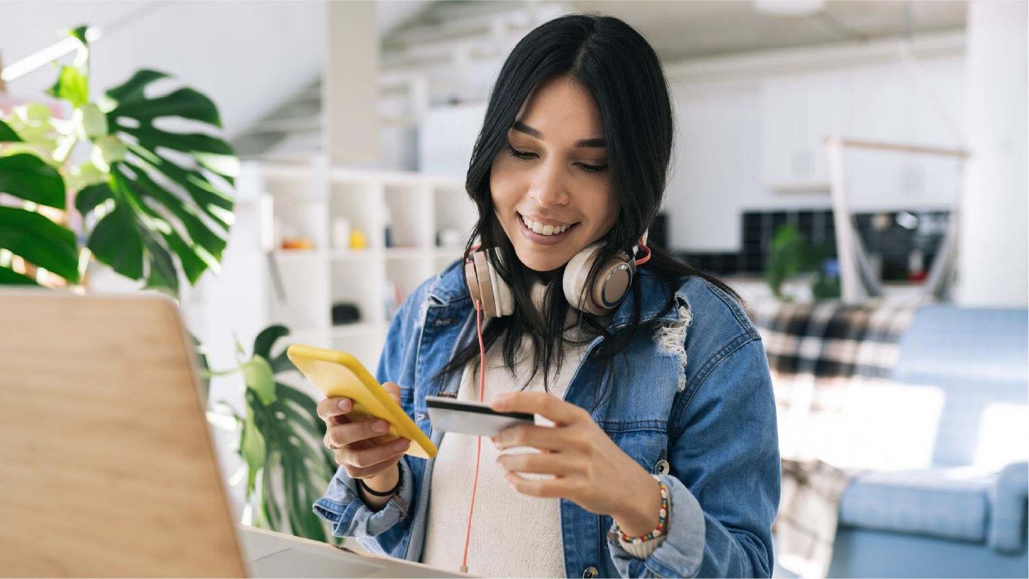 How Does Credit Card Interest Work?